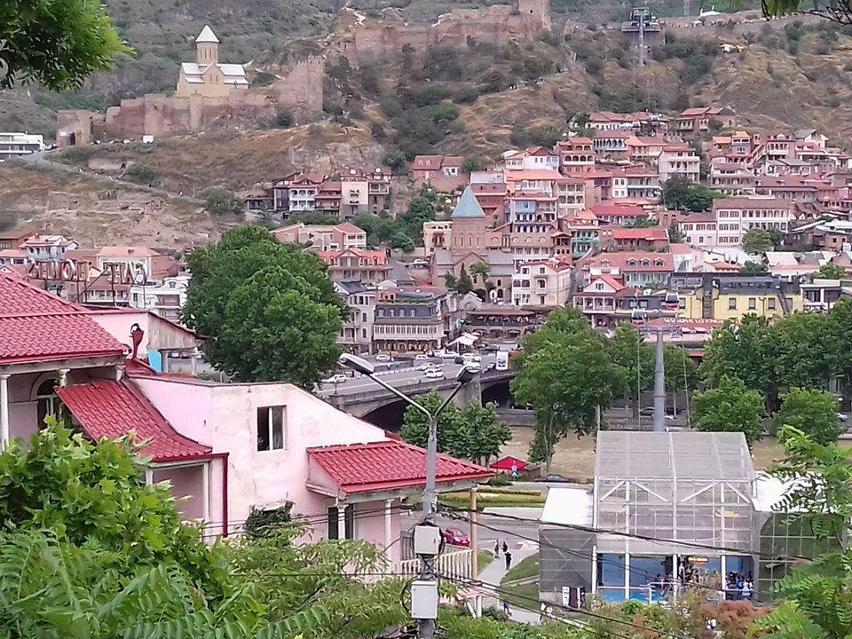 Hotel Jurkha Tbilisi Buitenkant foto