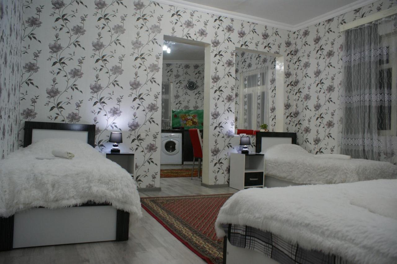 Hotel Jurkha Tbilisi Buitenkant foto